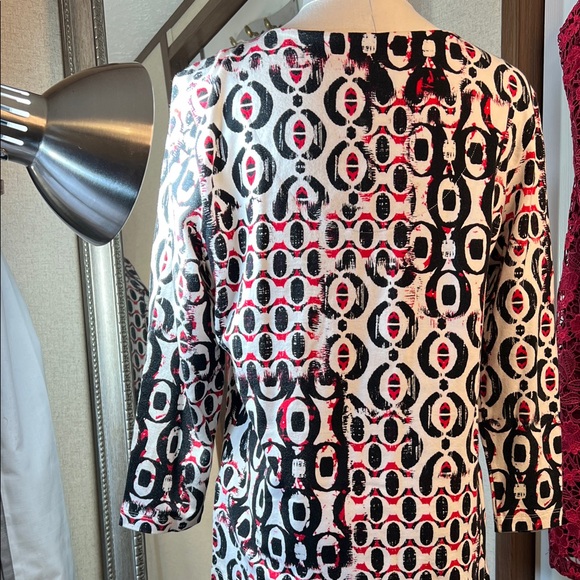 Ruby Rd. Black and Red Patterned Blouse - Picture 4 of 7